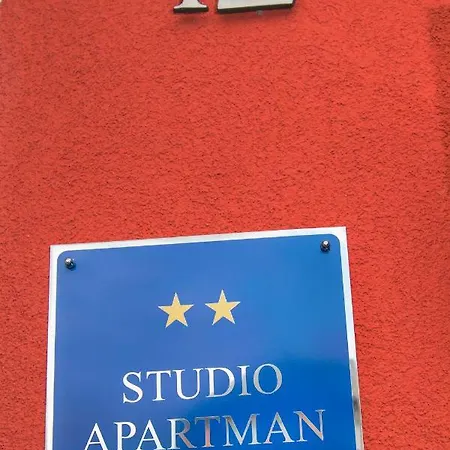 Nada Lägenhet Karlovac Exteriör bild